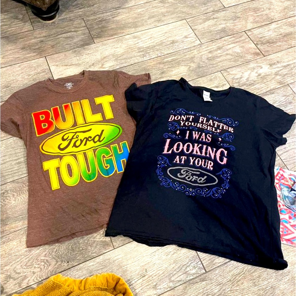 Women’s Ford T- Shirts